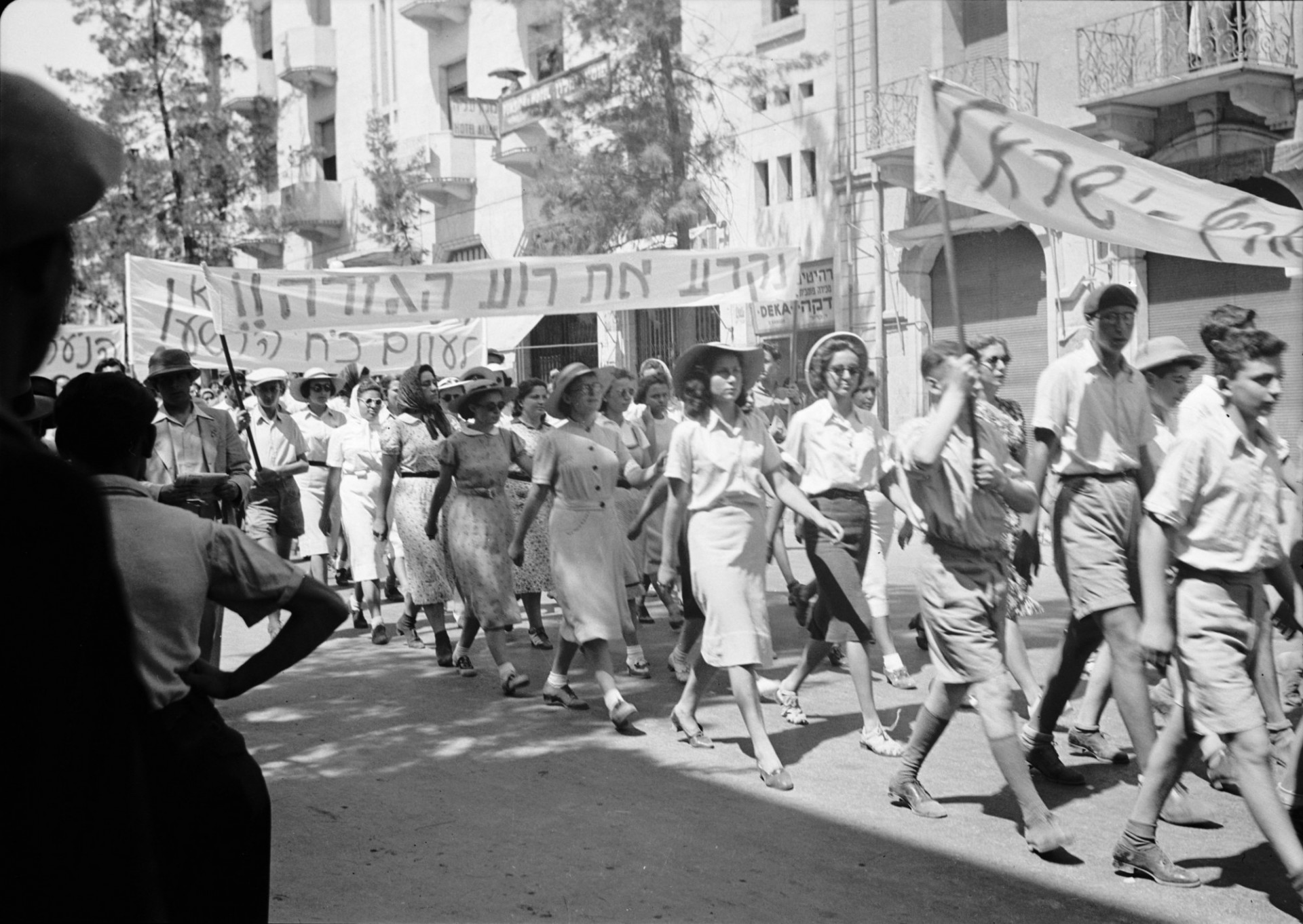 Jewish protest demonstrations in Mandatory Palestine, May 18, 1939. Source: Library of Congress, via Wikimedia Commons. Public domain.