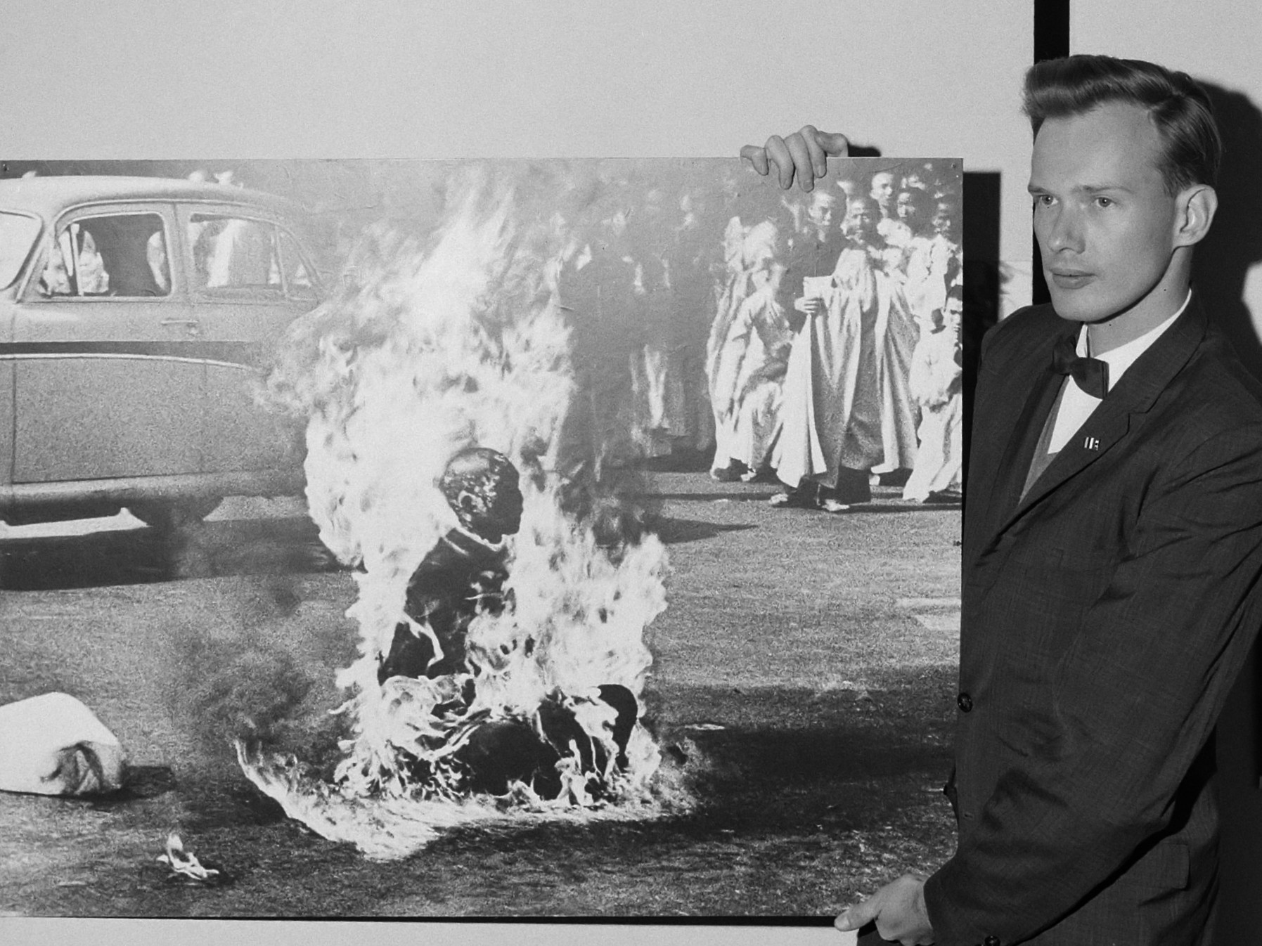 World Press Photo 1963: Malcolm W. Brown (13 December 1963). Source: Nationaal Archief, CC BY-SA 3.0