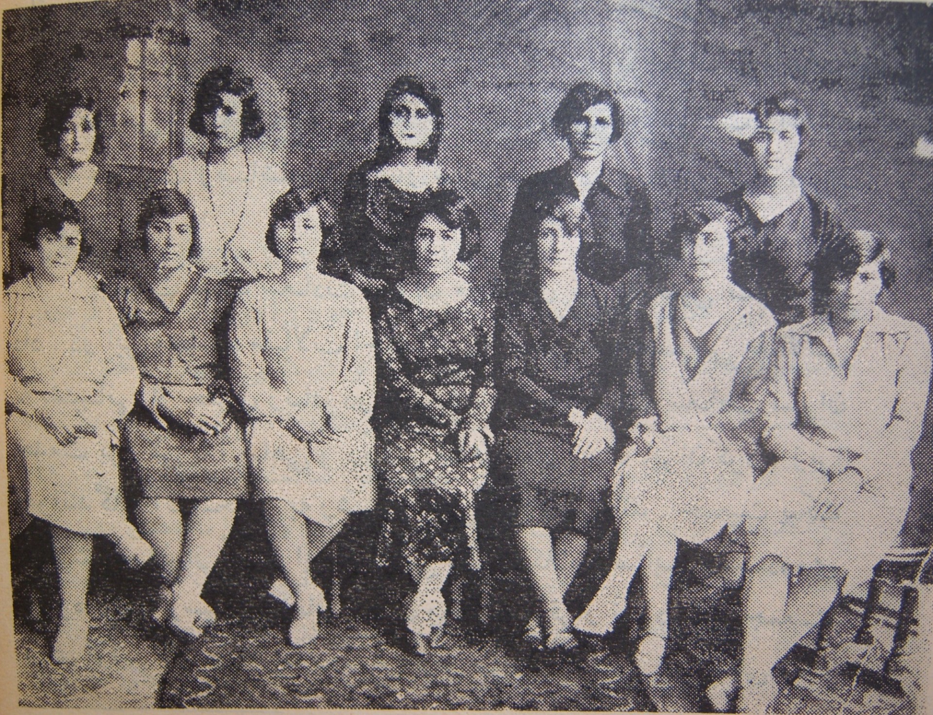 Board of directors of Jam'iyat-e Nesvan-e Vatankhah, a women's right association in Tehran (1923-1933). Source: Wikimedia Commons, Public domain.