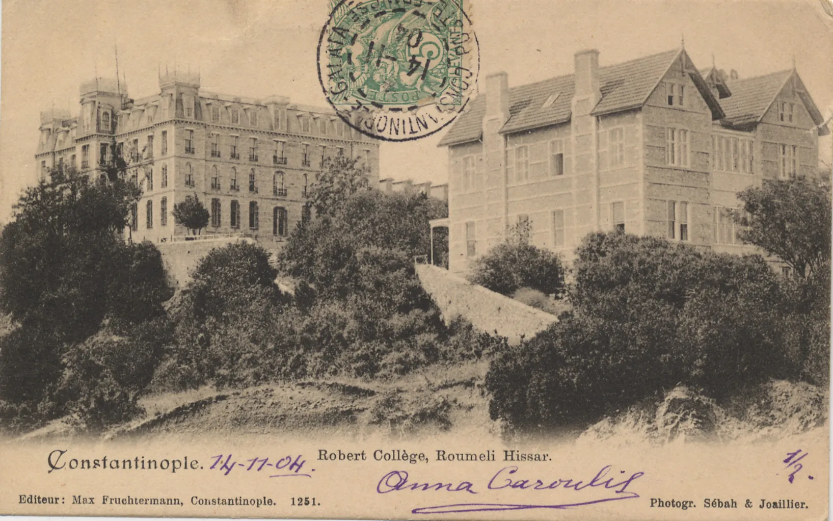 Robert College and Roumeli Hissar, in Istanbul, Turkey. Source: SALTOnline, on Flickr. Public domain.
