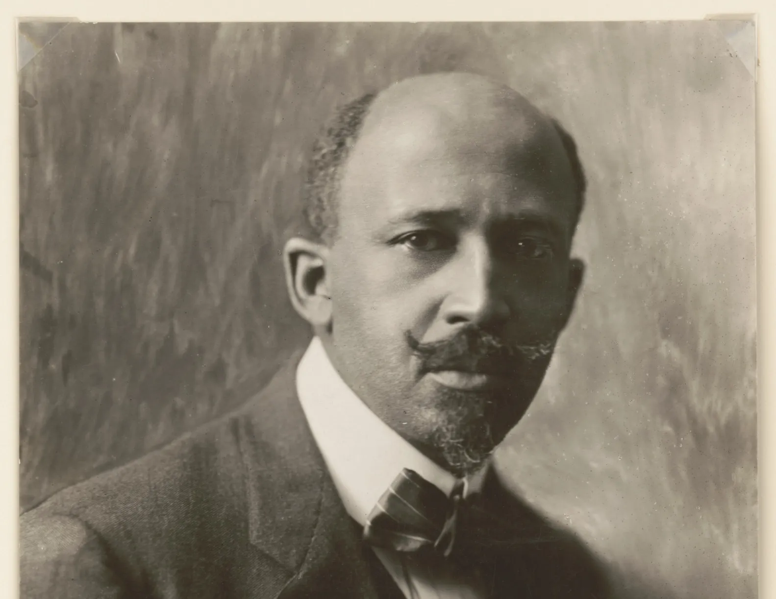 W.E.B. Du Bois (1868-1963) Library of Congress, LCCN: 2003681451
