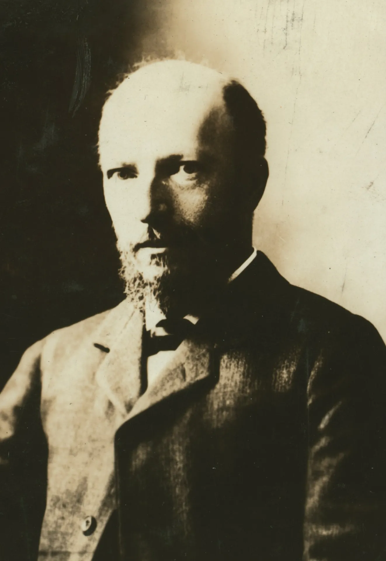 "Dr. Felix Adler, Chairman, National Child Labor Committee" (c. 1913) by Lewis Wickes Hine. Source: Library of Congress, Public domain.