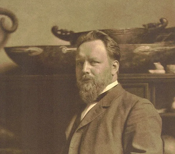 “Georg Christian Thilenius (1905)” — portrait photograph by Rudolf Dührkoop of German physician and anthropologist Georg Christian Thilenius; public domain. Source: https://commons.wikimedia.org/wiki/File:Rudolf_Dührkoop_-_Georg_Christian_Thilenius_(1905).jpg