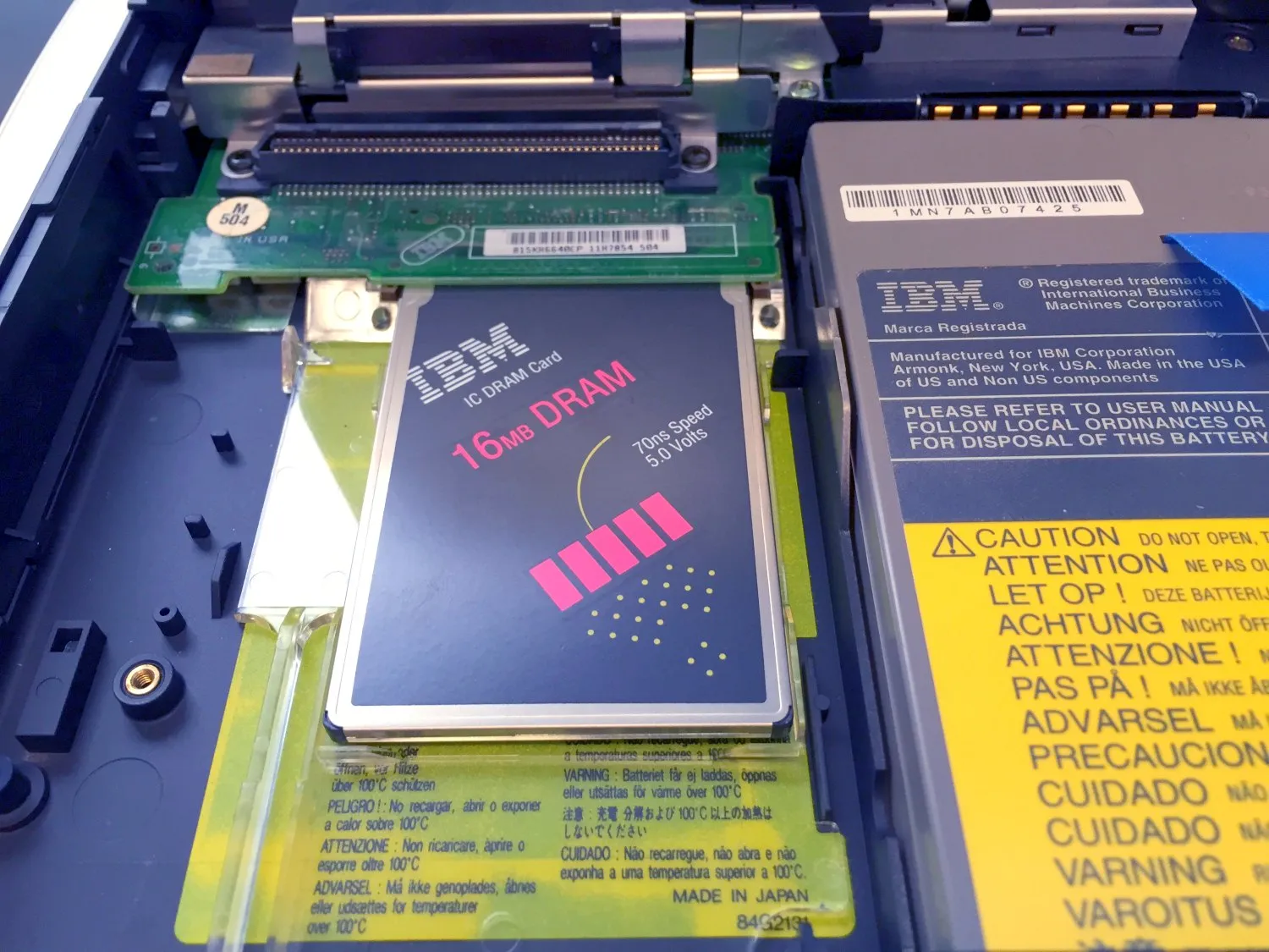 “ThinkPad 360PE IC DRAM” by Raymangold22, CC0 (public domain). Source: https://commons.wikimedia.org/wiki/File:ThinkPad_360PE_IC_DRAM.jpg