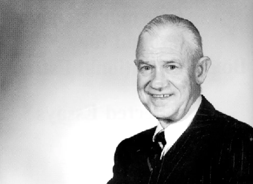 Official portrait of Sherman Kent (2008), by Marcd30319/Central Intelligence Agency; public domain. Source: https://commons.wikimedia.org/wiki/File:Sherman_Kent.gif
