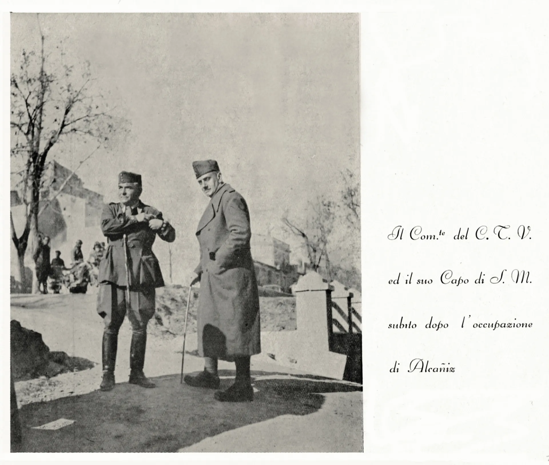“Corpo Truppe Volontarie 54” (1938), photograph of Italian Fascist expeditionary forces in Spain during the Spanish Civil War. Public domain. Source: https://commons.wikimedia.org/wiki/File:Corpo_Truppe_Volontarie_54.jpg
